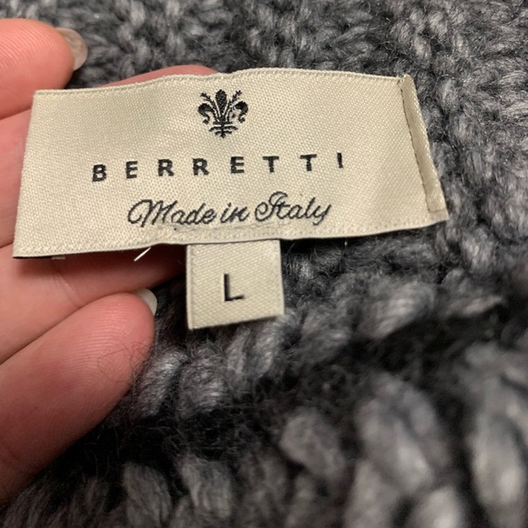 Barretti large loop knitted sweater vest. Made in Italy. - Picture 3 of 9